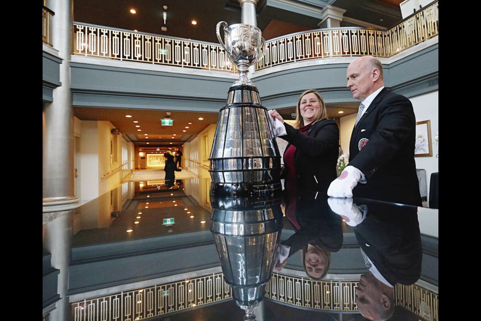 Stanley Cup gets a warm reception at Royal Jubilee Hospital - Victoria  Times Colonist