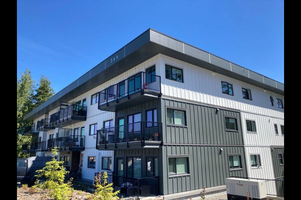 A three-storey building with 37 units dubbed Headwaters South has already been completed, and a second building is set to open in September. VIA saʴý HOUSING 