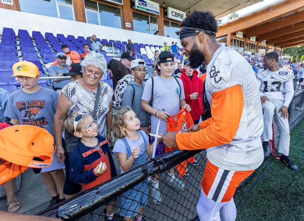 Buzz builds as B.C. Lions prepare for Victoria game