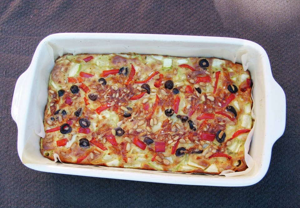 web1_zucchini-feta-squares-aug