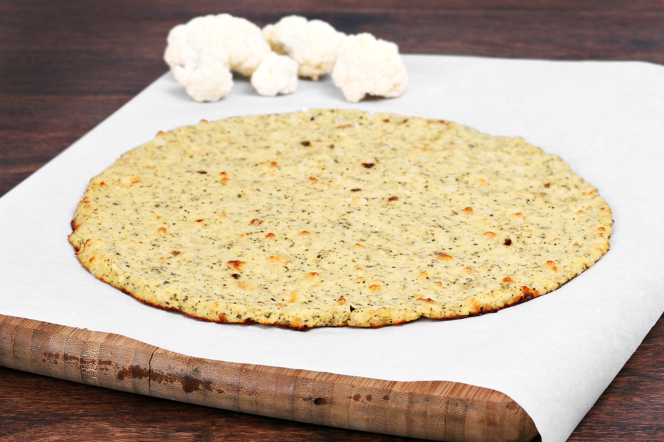 cauliflower-rice-pizza-crust