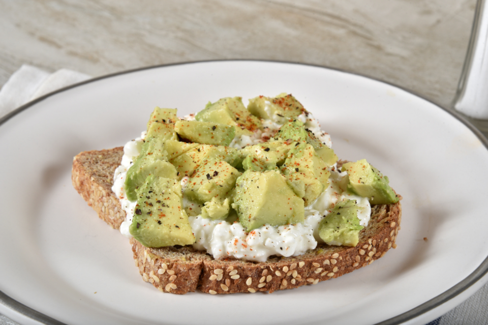 cottage-cheese-and-avocado