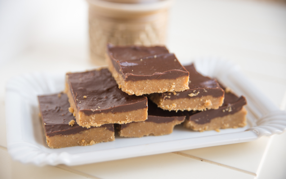 chocolate-peanut-bars