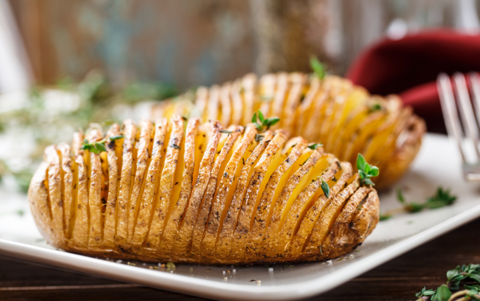 hasselback-potatoes