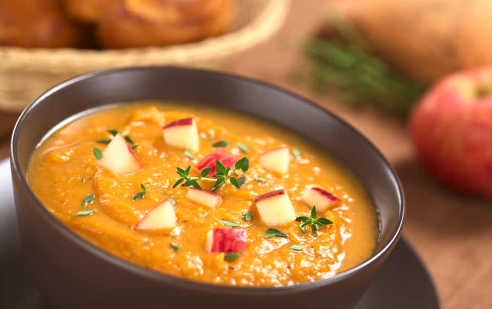 sweet-potato-and-apple-soup-2