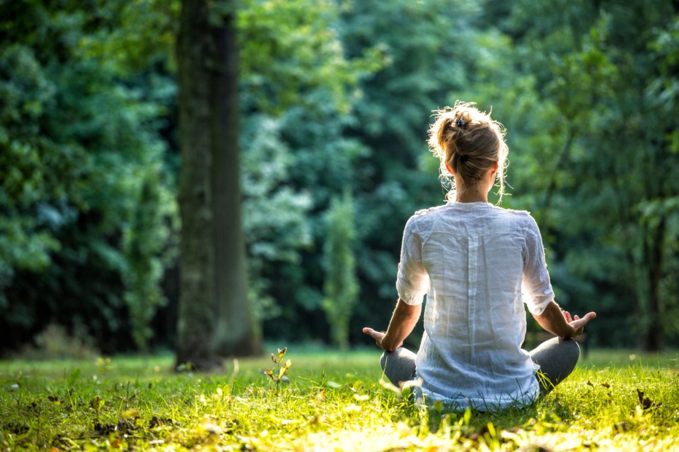 4 Simple ways you can strengthen your mind and improve focus through  meditation - Village Life