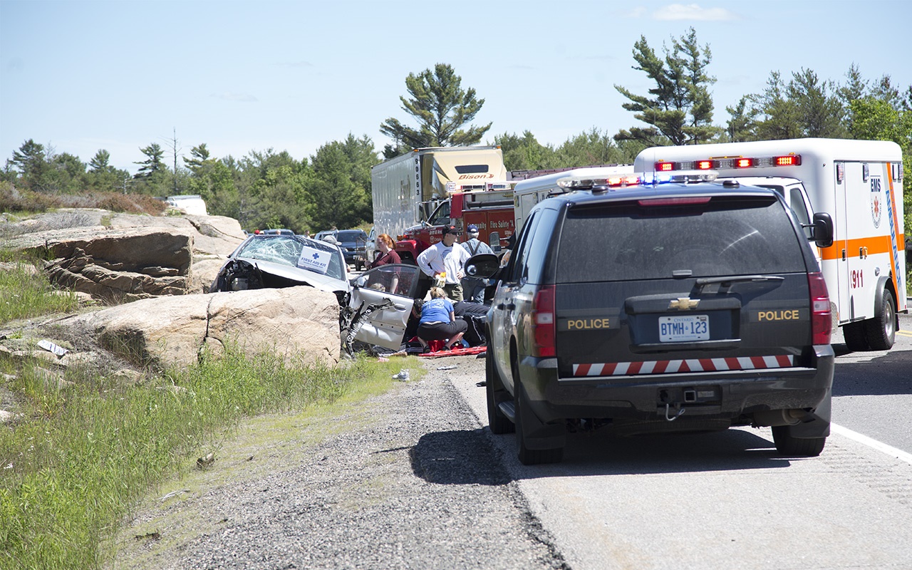 Hwy. 69 down to one lane at Magnetewan after single-vehicle crash ...